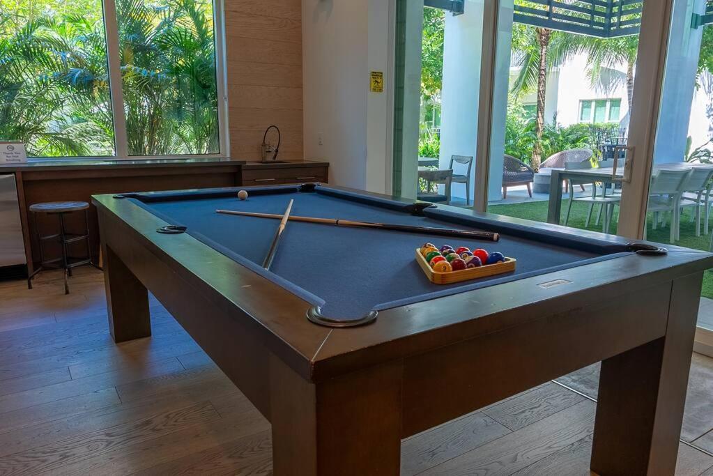 Beachside Bliss 1br Oasis + Pool In Ft Lauderdale